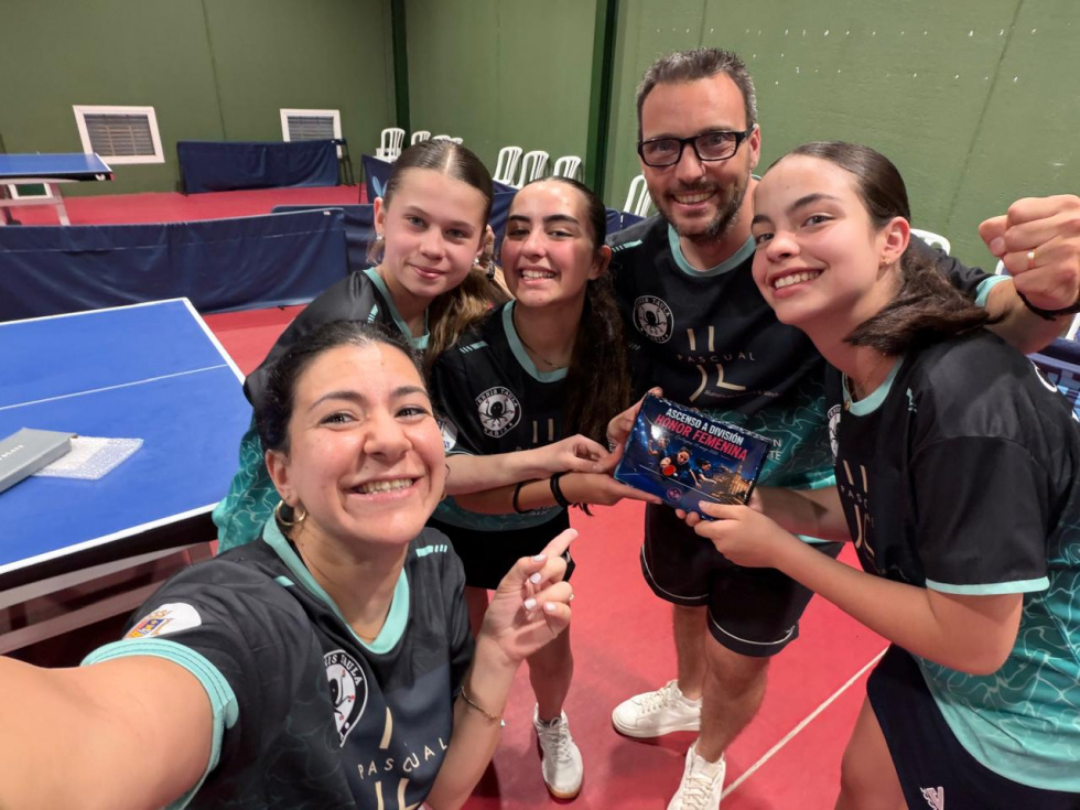 El Tennis Taula de Xàbia toca el cielo con el histórico ascenso a la División de Honor Femenina