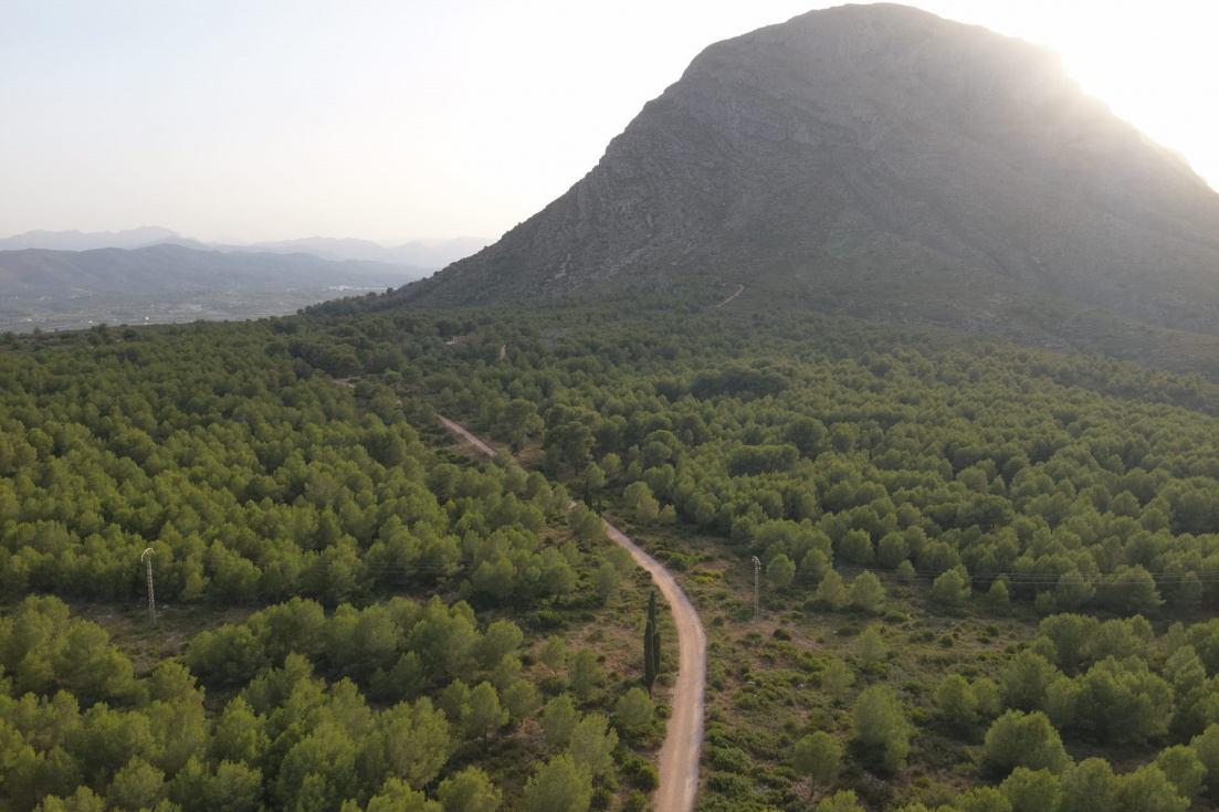 Xàbia refuerza la vigilancia en la Plana con un dispositivo especial ante el riesgo extremo de incendios