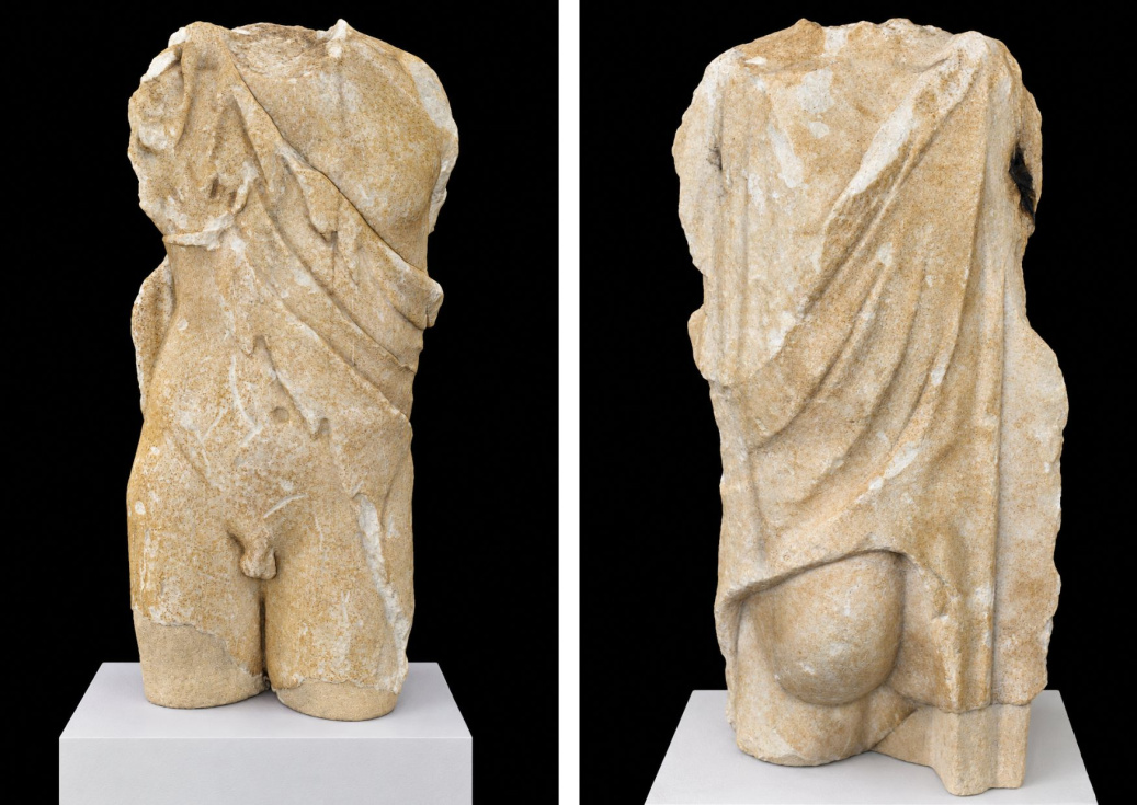Fig. 01. Escultura romana del Baco de Miraflor en el Museo Soler Blasco de X&agrave;bia.