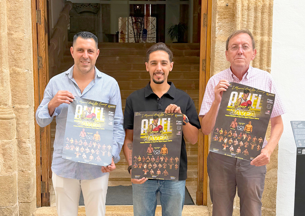 Xàbia acoge una gran velada de boxeo con 15 combates y un homenaje al púgil Ariel León Camargo
