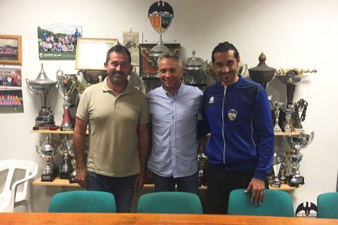 El CD Jávea anuncia la renovación de Villaescusa