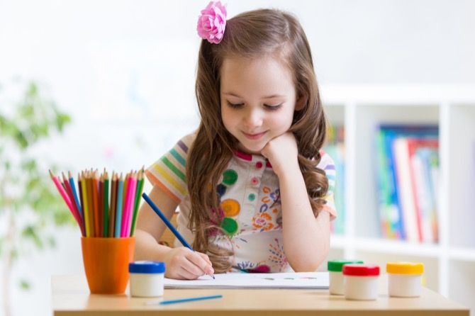 HLA San Carlos organiza un concurso de dibujo pinta tu hospital