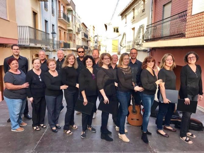 Benitatxell vive un 9 d'octubre participativo con la implicación de todas las asociaciones locales
