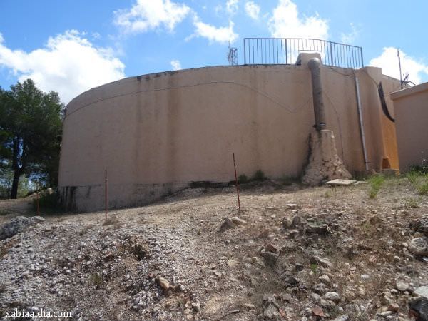 Diez municipios de la Marina Alta recibirán una ayuda de la Diputación para actuaciones de abastecimiento y saneamiento
