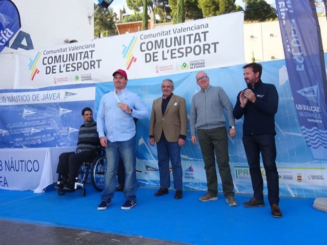 Rafa Andarias se alza con el primer premio en la Olympic Week para la clase 2.4mR