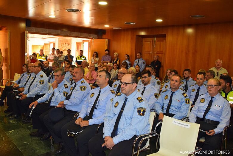 La policía local de Xàbia intervino en casi 8.800 servicios durante el año pasado