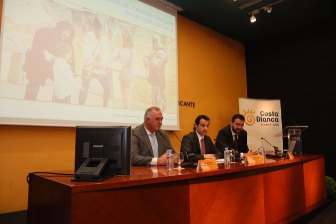 El Patronato Costa Blanca potencia el turismo familiar vinculado a una oferta diferenciadora de calidad