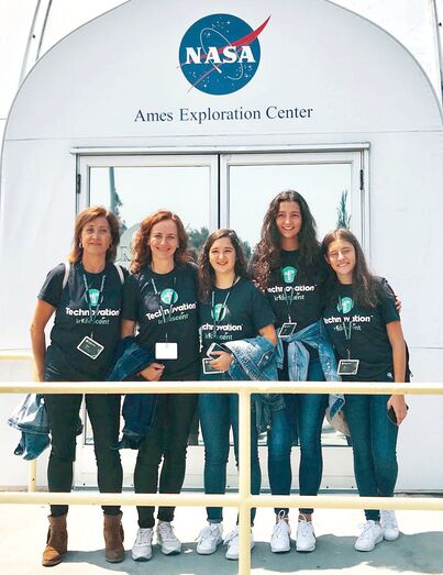 Las alumnas del María Inmaculada vuelven a Xàbia tras vivir la final mundial del Technovation Challenge