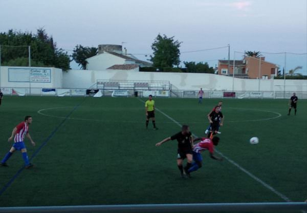 El CD Jávea se estrena en pretemporada con victoria ante el CFI Alicante