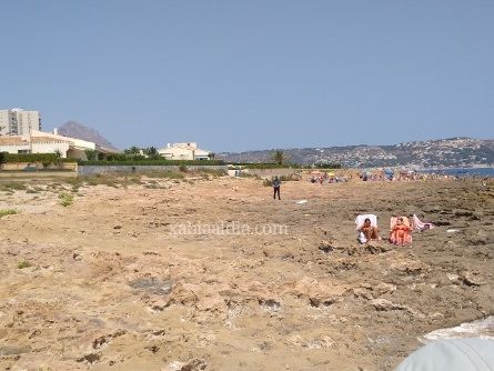 Fallece mientras se bañaba en el segundo Montañar