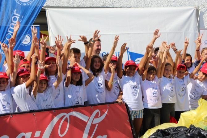 Vídeo: Los escolares del Colegio Port de Xàbia contra las colillas en la playa junto a la Fundación Ecomar