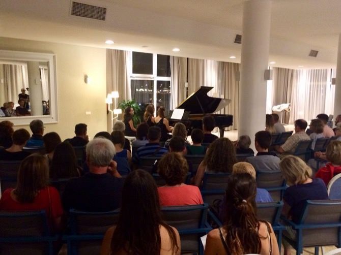 Los encuentros con el pianista Carles Marín, la cara B del Jávea's Moon Internacional Piano festival
