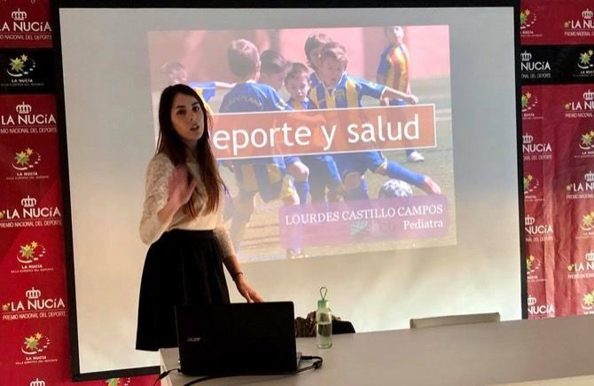 Hospital Clinica Benidorm imparte charlas para los jóvenes deportistas