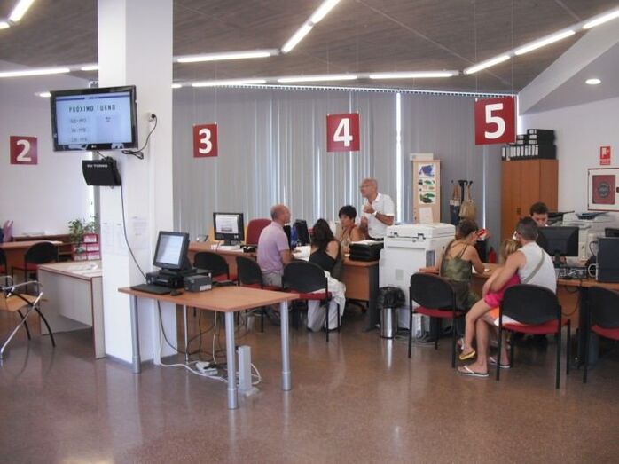 El Ayuntamiento recupera la atención presencial, eso sí, se requiere cita previa