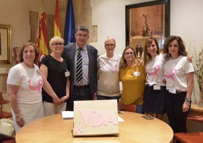 Compromis presenta en Les Corts una Proposición No ley que insta al Consell a rebajar la edad de las mamografías