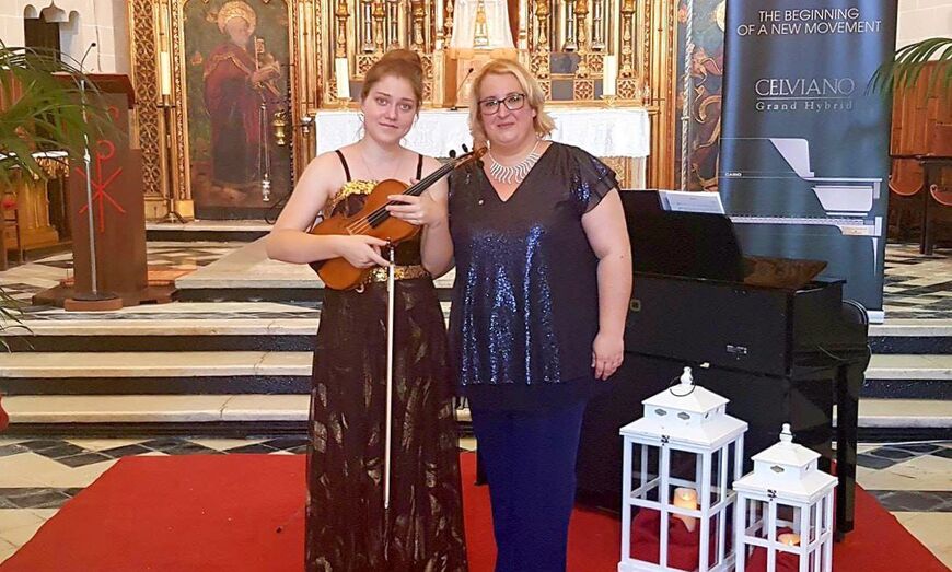 Nati Ballarín y Emilia Szlapa realizarán un concierto benéfico en San Bartolomé