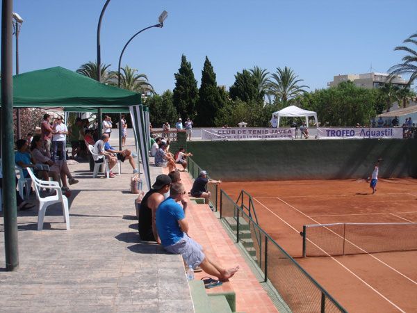 El Club de Tenis Jávea organiza este agosto el Torneo Open de Verano