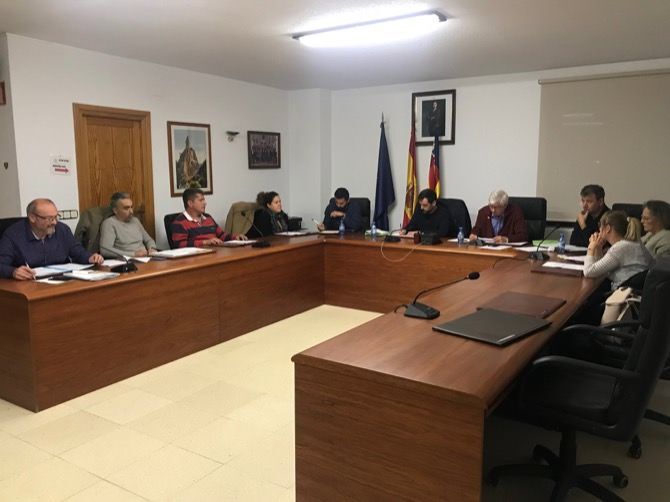 El Bloc expulsa a sus tres ediles en Benitatxell