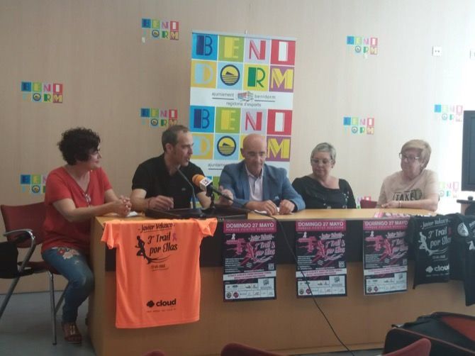 Hospital Clínica Benidorm colabora en la carrera 
