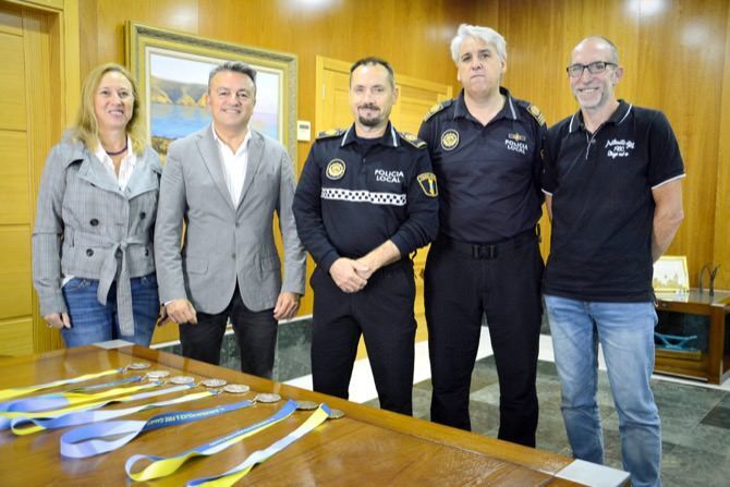 El oficial de la Policía de Xàbia, Fernando Escolano, gana 8 medallas en los VII juegos europeos de Policías y Bomberos