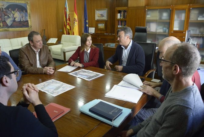 Xàbia asumirá la licitación de la piscina municipal