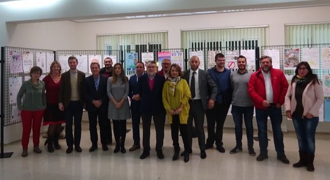 Los empresarios de la Marina y la Safor aumentan la presión “tras un año en que el tren de la Costa no estaba vivo”