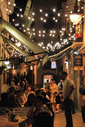 Compras, música y animación este viernes en Xàbia Histórica para hacer frente al calor