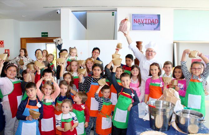 El Auditori Teulada Moraira arranca la Navidad con dos talleres de cocina y reciclaje