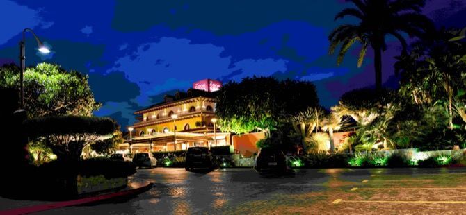 Los hoteles AR Diamante Beach y the Cookbook Hotel de Calp, premiados en los World Luxury Hotel Awards