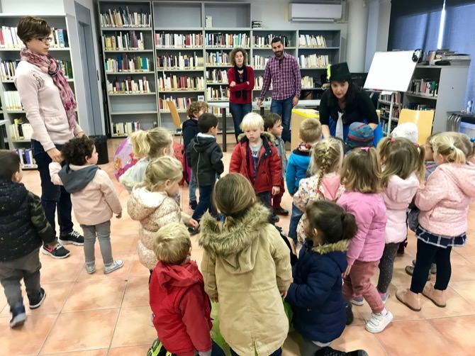 Jornada de puertas abiertas en la biblioteca de Benitatxell