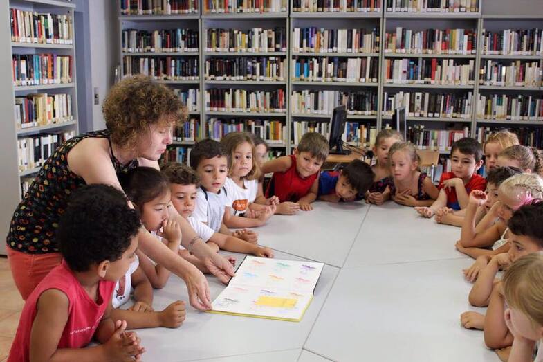 La biblioteca de Benitatxell plantea un reto de lectura para niños y jóvenes durante un año