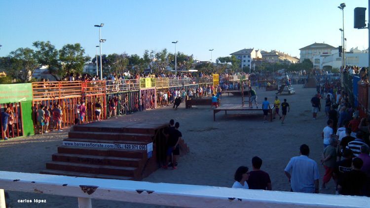 Programa de fiestas Fogueres 2018. Viernes 15 de junio