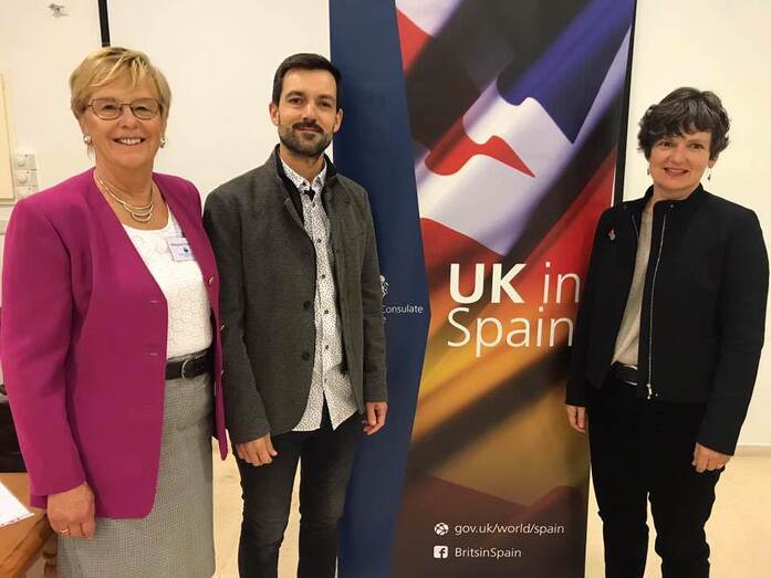 Miquel García pide a los residentes británicos de Benitatxell que se empadronen