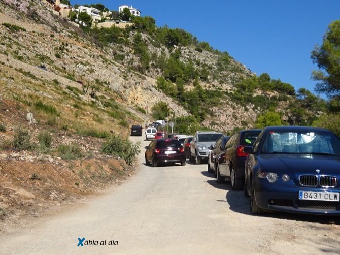 Xàbia acondiciona la calle Pic Tort que conduce hasta La Granadella