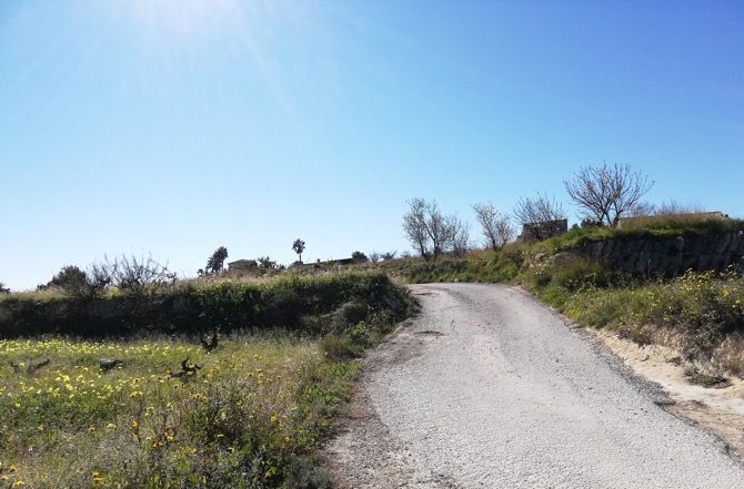 Benitatxell pide una subvención al Consell para asalfatar caminos rurales