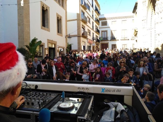Xàbia Histórica despide el año con mandarinas