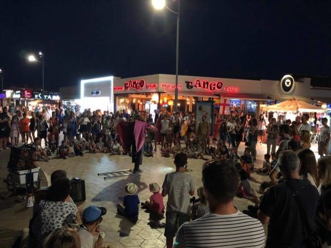 Circ-Xàbia abre el término de inscripción para las actuaciones de calle de este verano