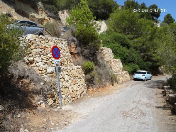 Editorial: La Movilidad en Xàbia, coger el coche para todo porque no hay otra opción