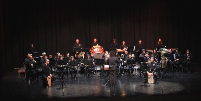 La música tradicional del mediterráneo resuena en el Auditori Teulada Moraira