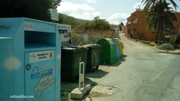 Benitatxell incorpará el quinto contenedor en la recogida de residuos: el de basura orgánica de color marrón