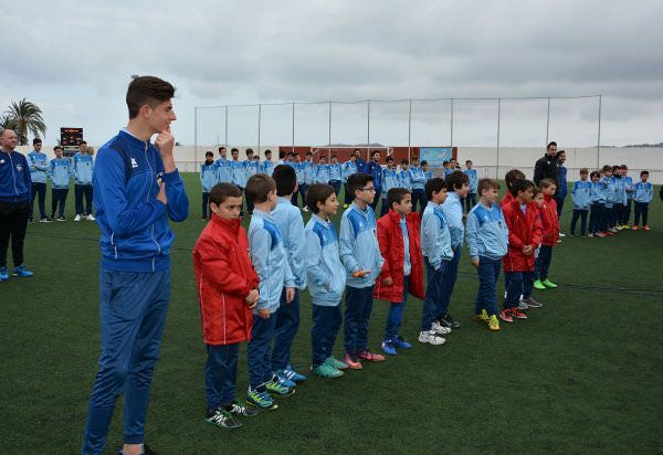 El CD Jávea presenta los equipos de la escuela