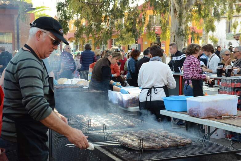 La Vall de Pop celebra este fin de semana su VIII Feria del Embutido y del Producto Tradicional