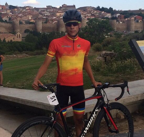Juan Ayuso arrasa en la Copa Cadete Miguel Manrubia