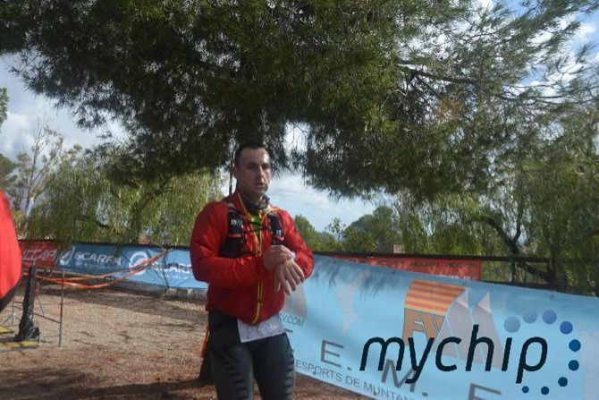 El atleta David Donate del Llebeig entre los 50 primeros de la categoría veteranos en el Cross de Crevillent
