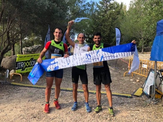 Triplete del Club Atletismo Llebeig en el Gegant de Pedra de Ondara
