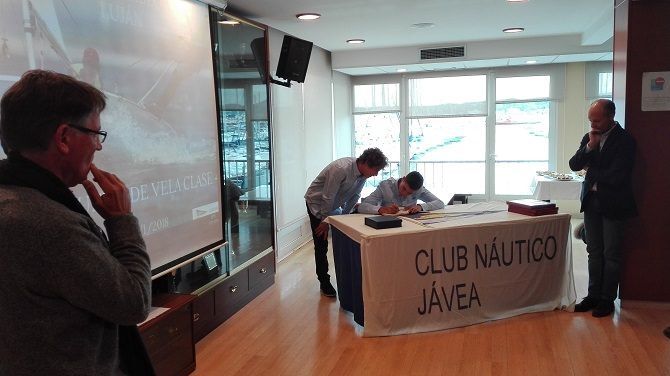 Emotivo homenaje a Enrique y Pablo Luján en el Club Náutico de Jávea