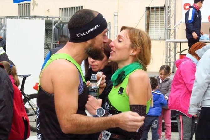 La pareja formada por María Isabel Ferrer y José Antonio Cecilia, segundos en la Volta a Peu a la Font
