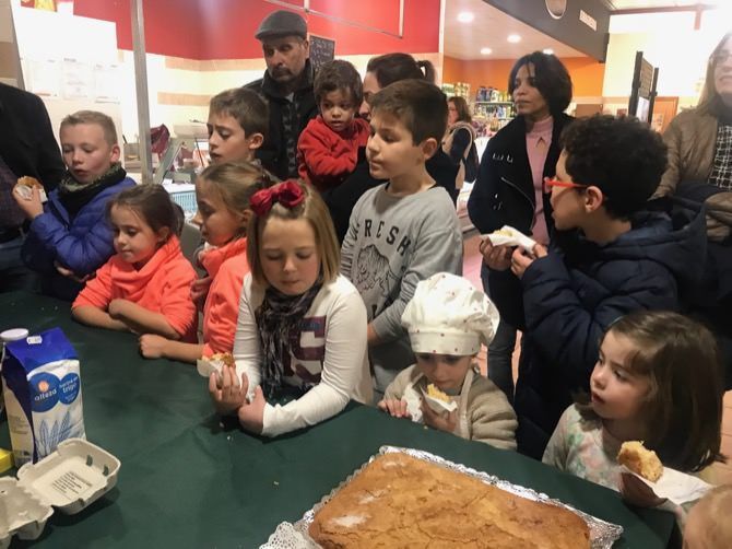 Los escolares de Benitatxell aprenden a cocinar con la uva moscatel