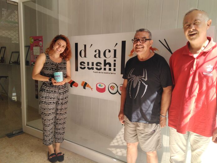 Amadem cuenta con una hucha solidaria en un restaurante de Pedreguer
