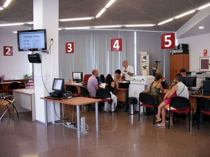 La Oficina de Atención al Ciudadano de Xàbia tramita 3360 certificados del padrón en dos meses
